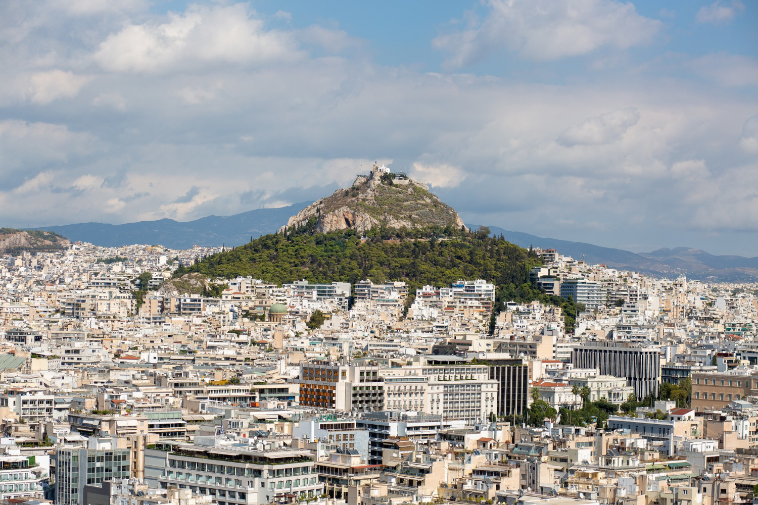 Πώς ο νέος νόμος 5293/2026 απλοποιεί τις διοικητικές διαδικασίες : Γίνεται το κράτος πιο φιλικό προς τον πολίτη;
